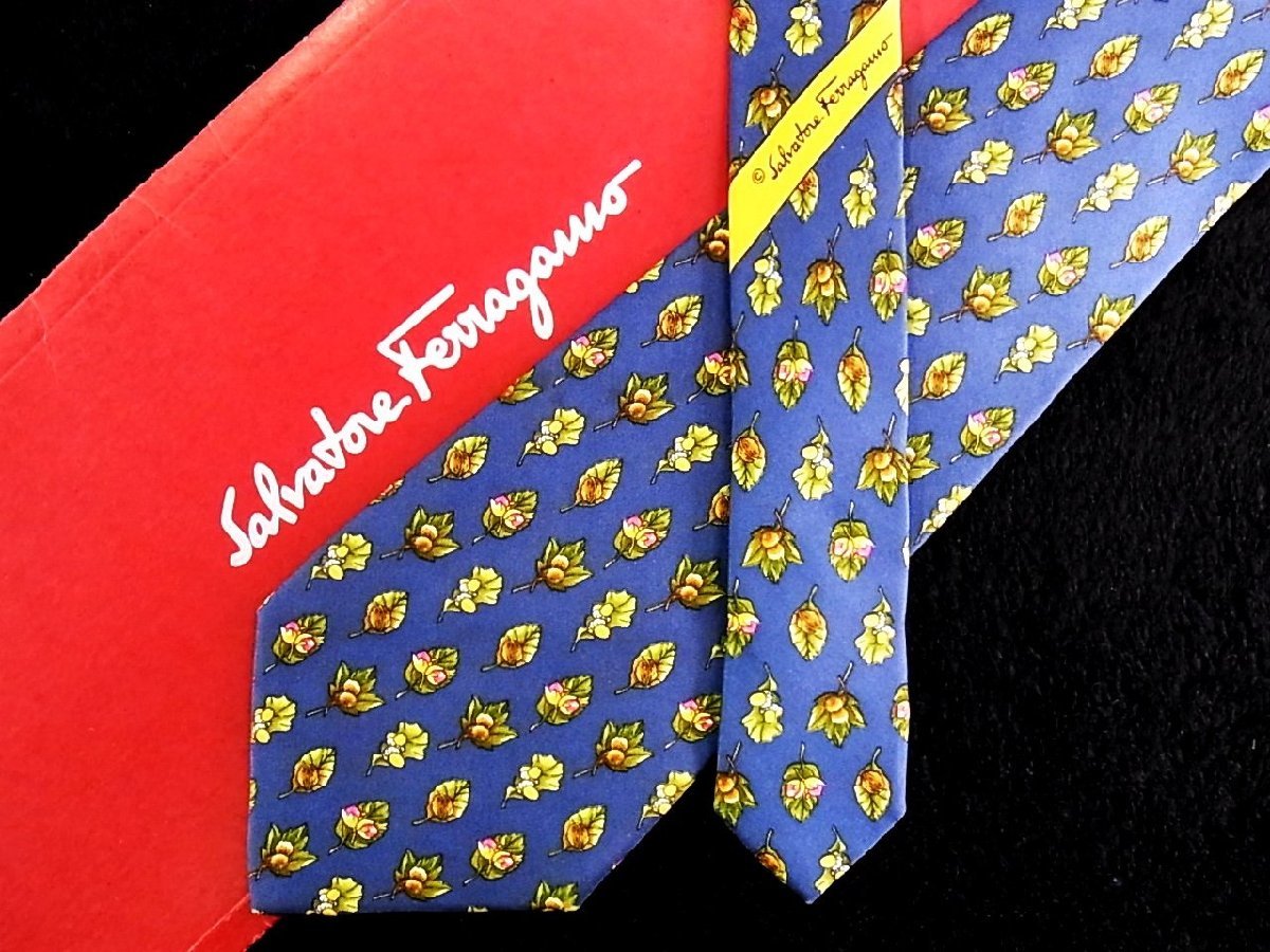 ♪今週の特売980円~♪1457♪状態並品【Ferragamo】フェラガモ【木の実 葉っぱ 植物 柄】ネクタイ♪拍卖