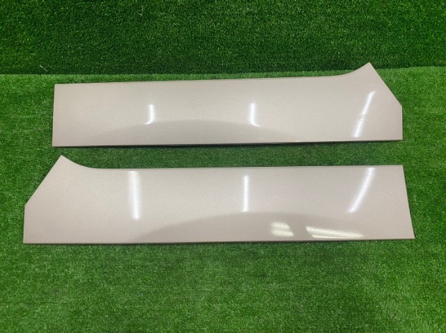 ダイハツ タント LA600S クォーターパネル スライドドアレールカバー 左右セット T22拍卖