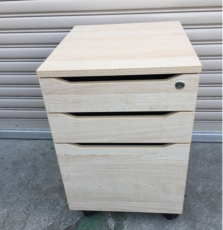 ◆オフィス家具 鍵付きキャビネット キャスター付き ナチュラルデスクワゴン 脇机 袖机 送料無料【C1102W3】拍卖