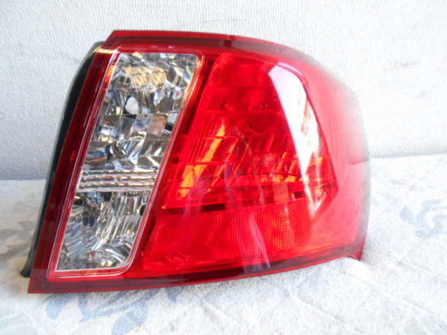 ⑪ インプレッサ アネシス テールランプ右 GE系 KOITO 220-20087拍卖
