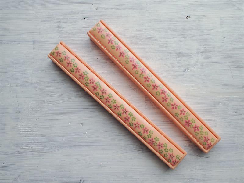 レトロ日用品キッチン雑貨*スライド箸ケース(箱)・花柄オレンジ・2個セット☆収納携帯弁当拍卖