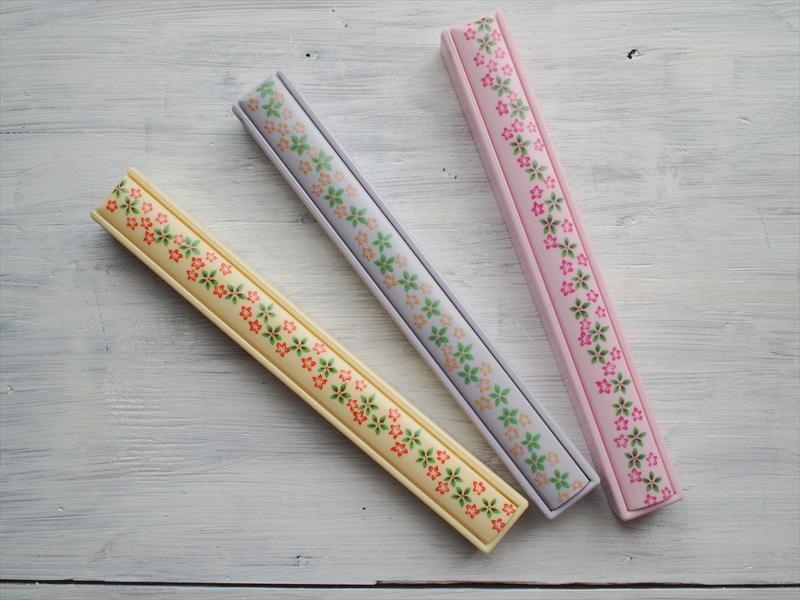 レトロ日用品キッチン雑貨*スライド箸ケース(箱)・花柄パステル3色・3個セット☆収納携帯弁当拍卖