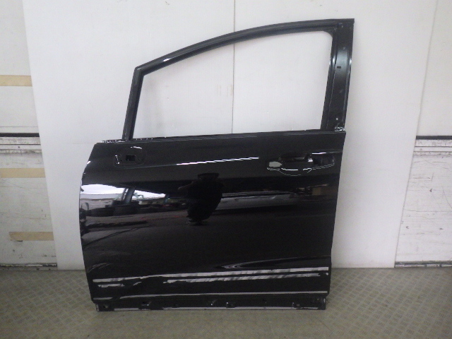 【Y09】 RC1 RC2 RC4 オデッセイ 左 フロントドア パネル NH731P クリスタルブラックパール 黒 67050-T6A-000ZZ 中古 即決拍卖