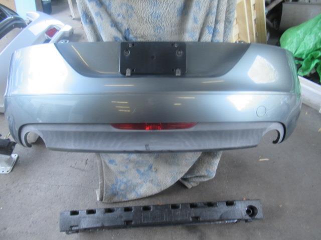 アウディ TT ABA-8JBUBF RバンパーASSY クーペ3.2クワトロ 4WD BUB 6FT 裏品番8J0807511拍卖