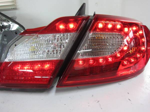 現物テールお預かり加工 Y51フーガ トランクテールLED新設 テール加工拍卖