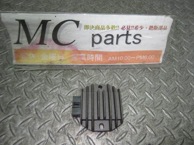 ヤマハXJR400 汎用レギュレーター SH640EB 未使用品拍卖