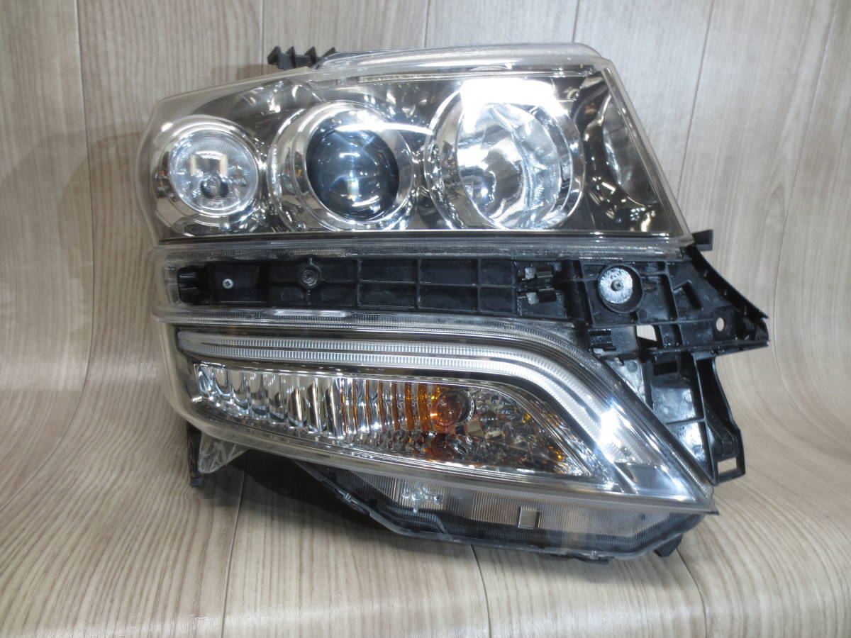 I3// JF1/JF2 N-BOXカスタム 前期 純正HIDヘッドライト右 KOITO 100-62038拍卖