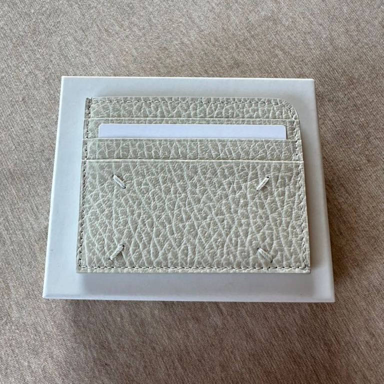 23SS新品 メゾンマルジェラ 4ステッチ グレイン レザー カードケース 財布 グレージュ Maison Margiela 11 メンズ レディース パスケース拍卖