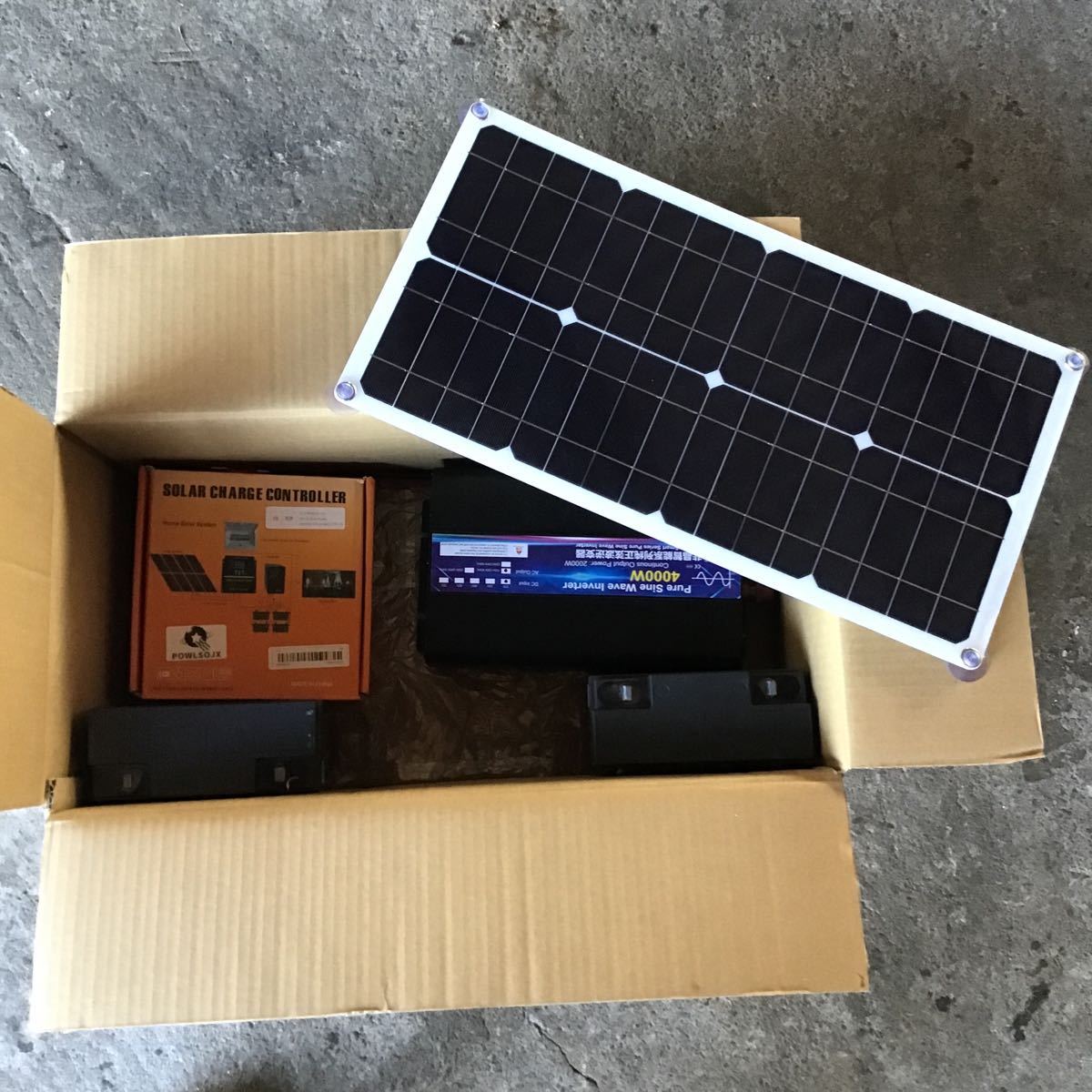 4個セット セット太陽光パネル ソーラーパネル バッテリータンク 純粋な正弦波インバータ拍卖