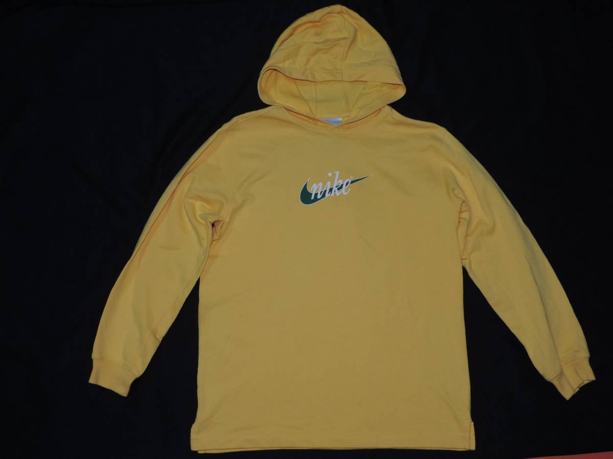☆NIKEのロゴプリント黄色の長袖パーカー☆140~150センチ☆ナイキ☆ 拍卖