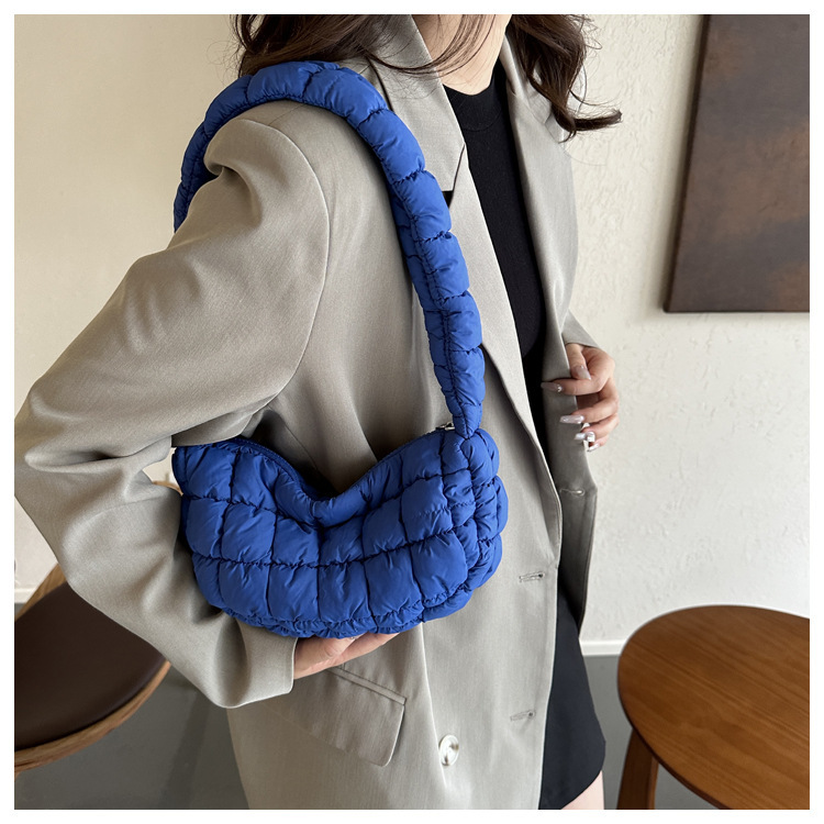 【在庫処分】 ミニショルダーバッグ カラーバッグ ペアルック 双子コーデ お揃コーデ 親子コーデ 家族コーデ 青 ブルー M528拍卖