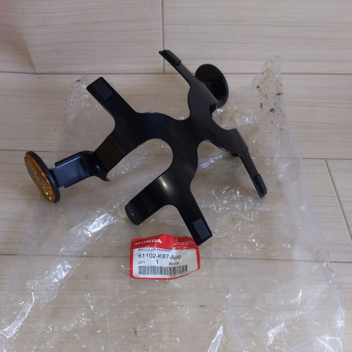 c297 ホンダ純正 61102-K87-A00 未使用 フロントフェンダー ブレース 送料込み レブル500拍卖