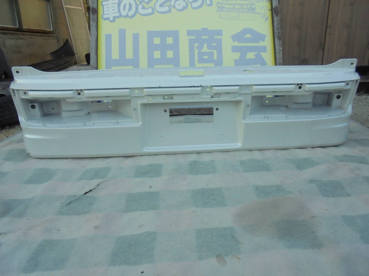 アトレーワゴン S320G.S330G.S321G.S331G 前期 純正 リアバンパー 52159-B5101 送料格安 ☆要確認 6048拍卖