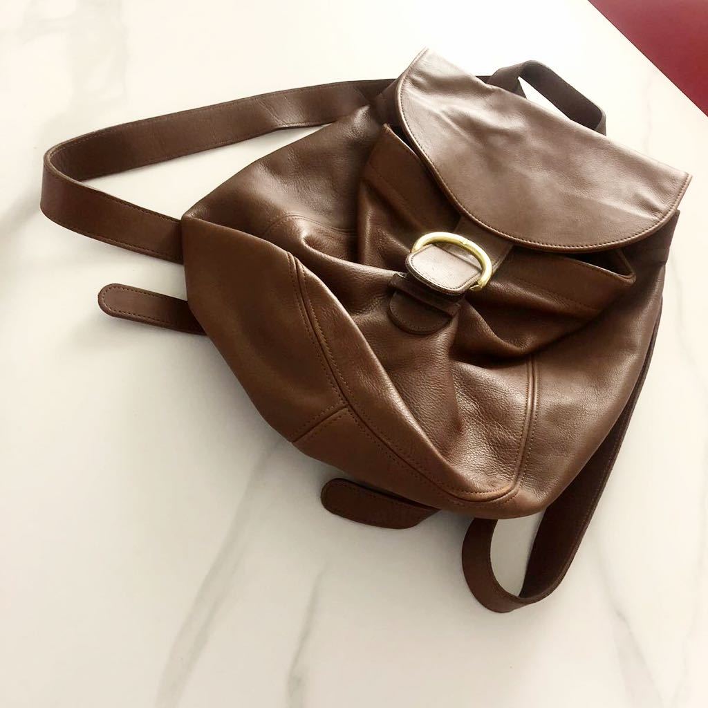◆◆◆コーチ リュックサック 本革 レザー ゴールド金具 Mサイズ 茶色 重みあり 正規品拍卖