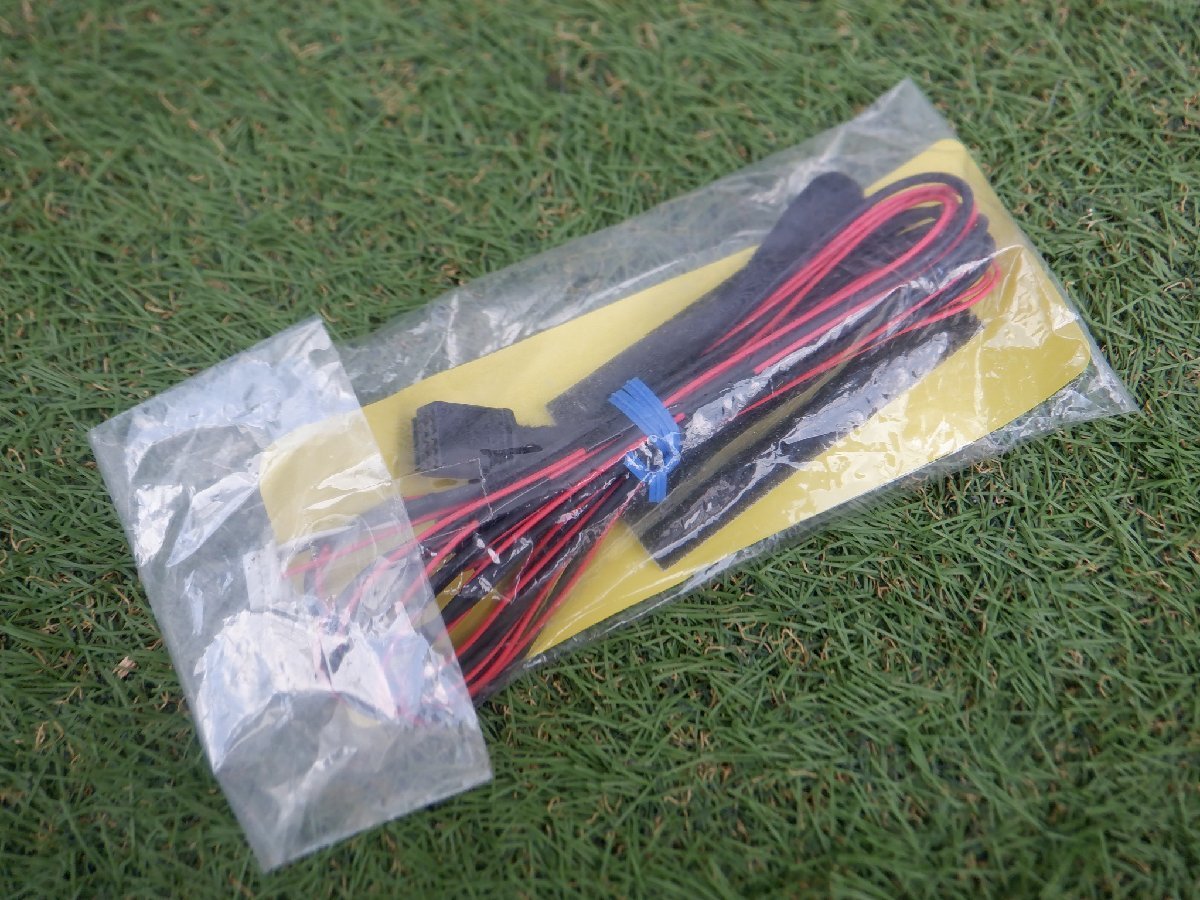 新品 未使用 ALPINE アルパイン バックカメラ映像取り出しケーブル 30J17018C08-0 200 ハイエース m-23-10-633拍卖