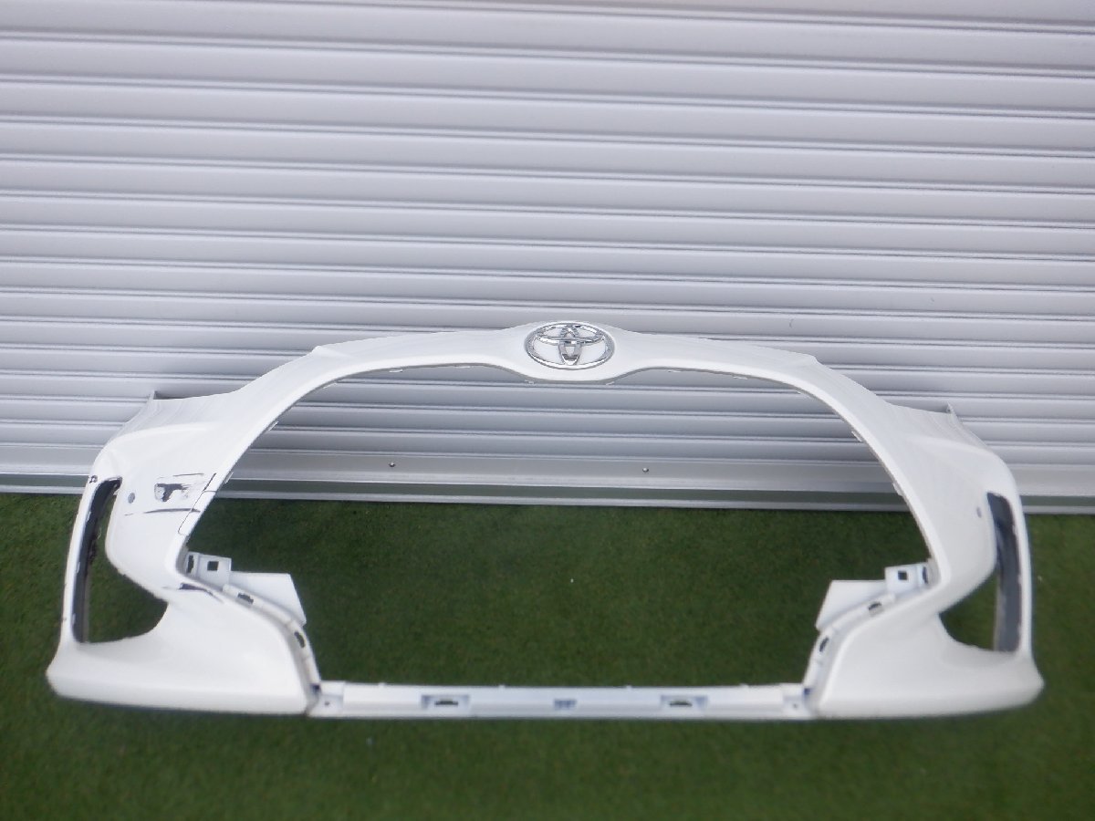 トヨタ純正 MXPA10 MXPH10 MXPA15 MXPH15 KSP210 ヤリス YARIS フロントバンパー 52119-52E80 ホワイト m-23-11-198拍卖