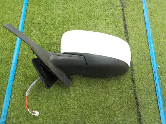 フレアクロスオーバー MS41S 左サイドミラー A7K(26U)/白拍卖