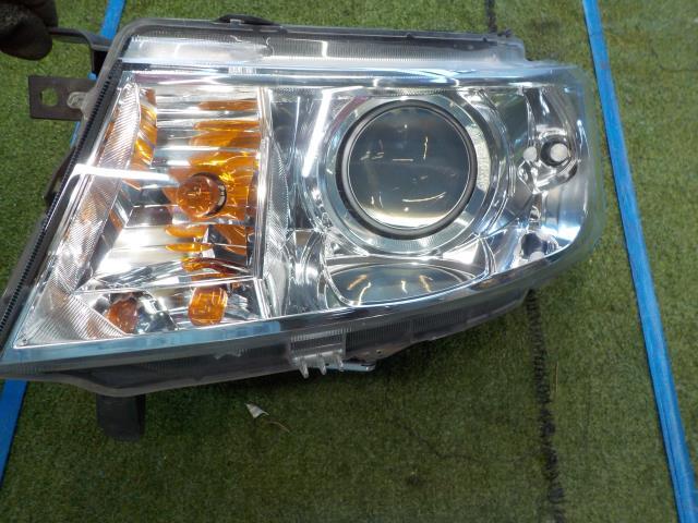 スペーシアカスタム MK42S 左ヘッドランプASSY HID【個人宅宛発送不可】拍卖
