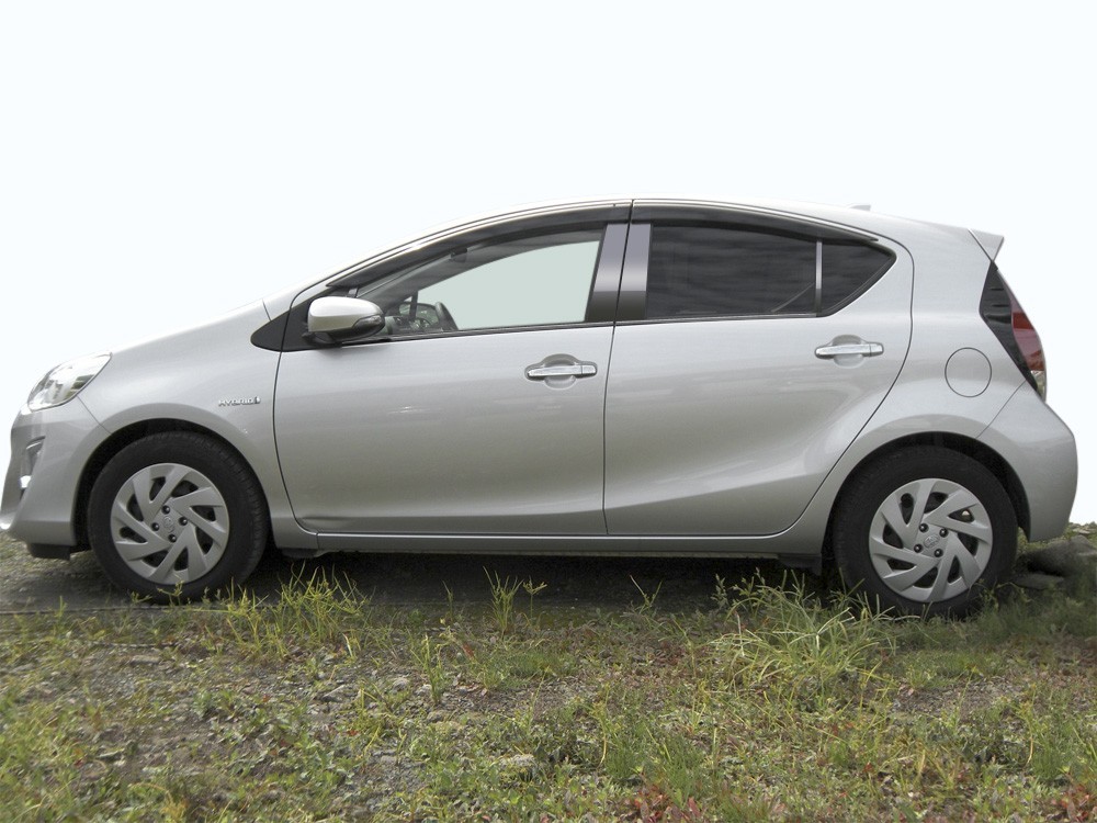 NHP10系アクア ステンレス ドアモール 送料無料 鏡面HYPER ブラック カーパーツ拍卖