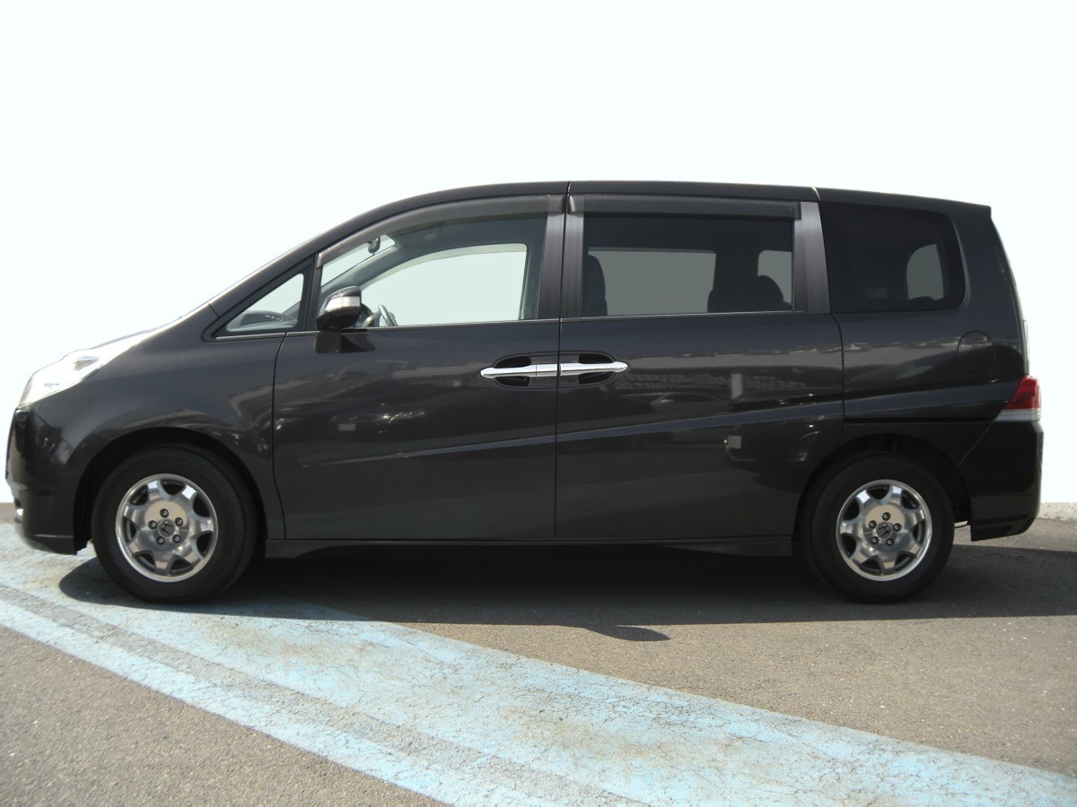 ステンレス ピラー 送料無料 RG2系 ステップワゴン 8P ヘアライン ブラック カーパーツ拍卖