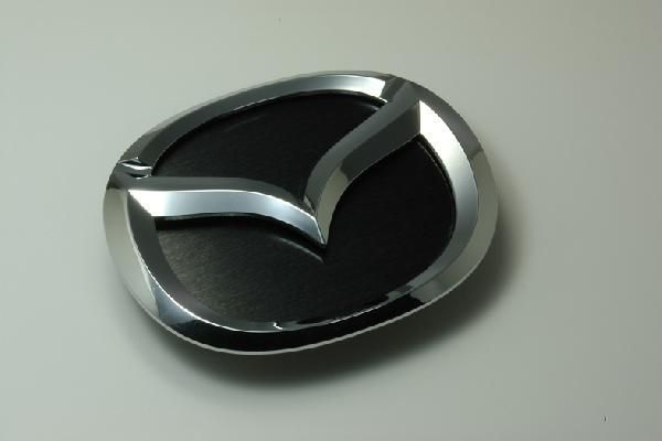 LY3P MPV エンブレム ステンレスアクセントプレート ヘアライン ブラック カーパーツ拍卖