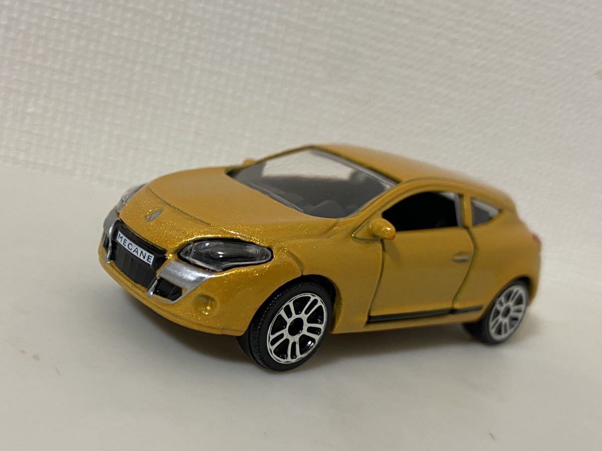 マジョレット 1/64 ルノー メガーヌ クーペ イエロー 黄 majorette RENAULT MEGANE coup拍卖
