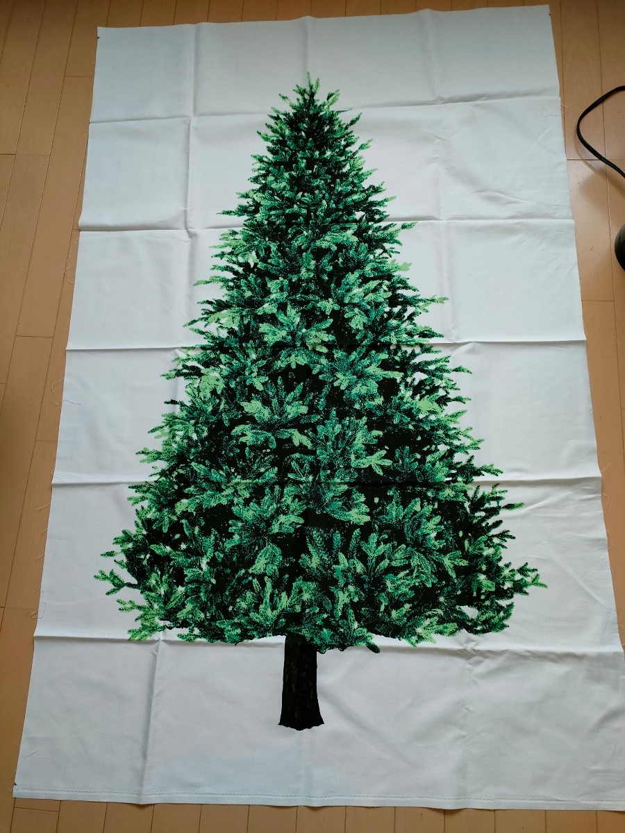 クリスマスツリータペストリー生地 ウッド柄パネルオックス 幅146×90cm リアル 壁に飾れる オーナメント付き拍卖