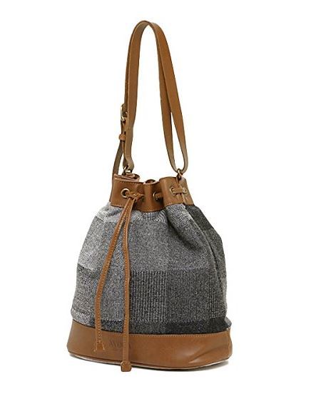 新品 AVOCA アヴォカ ショルダーバッグ RATHCCOLE RATHCOOLE SHOULDER BAG GREY拍卖