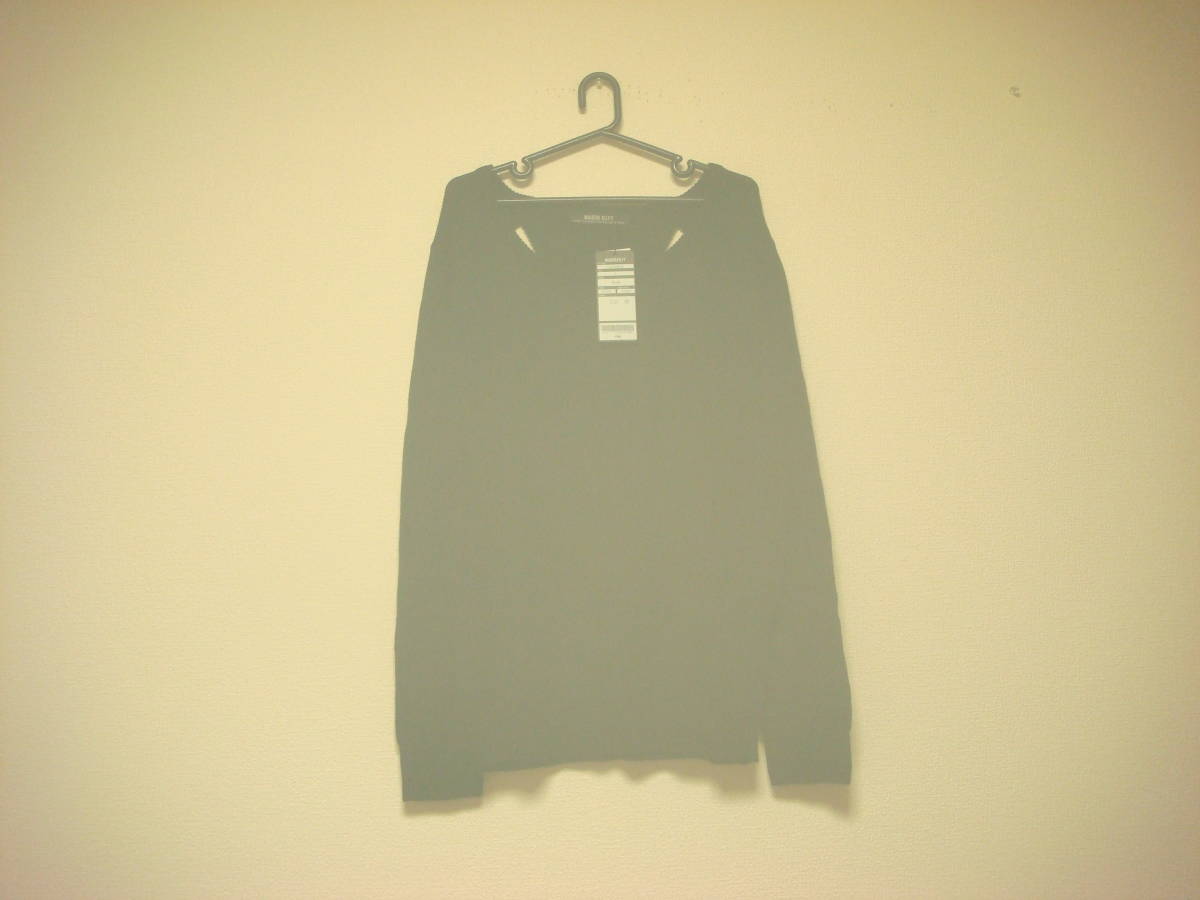 メゾンギルフィー 背中開きデザイン ゆったり ニット 黒 タグ付き未使用 新品拍卖