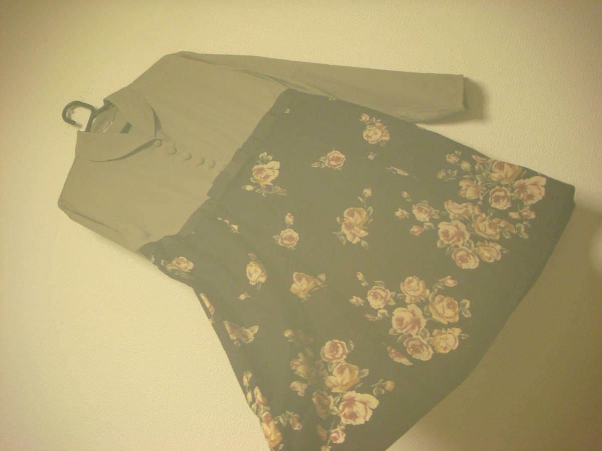 J.CRESH ラエスト リボン付き 花柄切り替え ゆったり ワンピース カーキ×茶系 美品拍卖