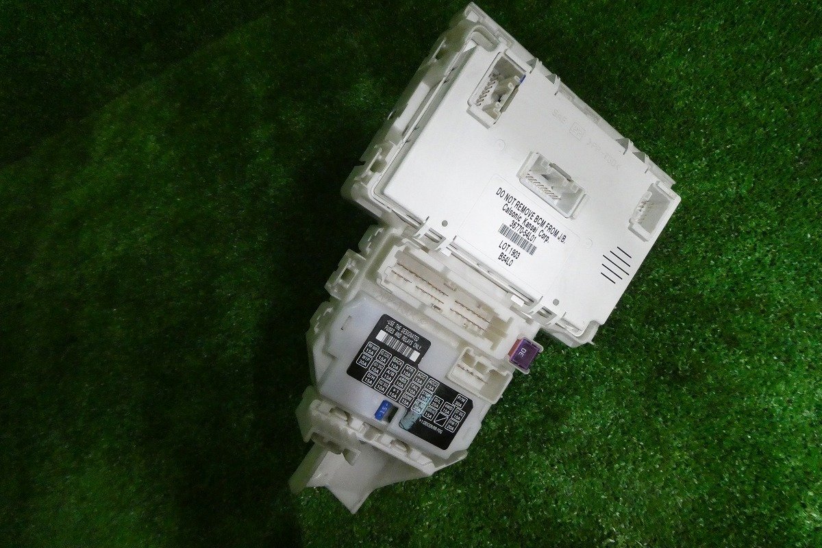 【A59798】◇SX4 YA11S ヒューズボックス 36770-54L01拍卖