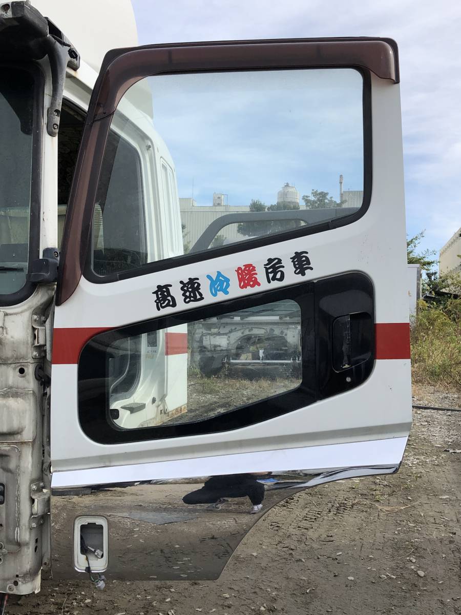 1B031I 三菱ふそう スーパーグレート QKG-FU55VZ 左 助手席側 ドア拍卖