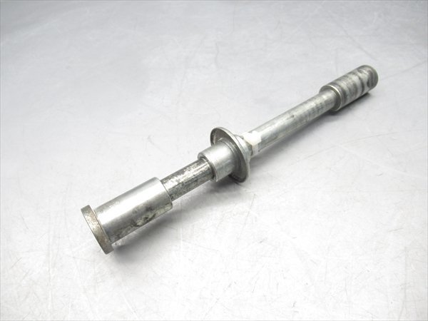 C2R5-1109 スズキ バンディット250 後期 フロント アクスルシャフト 純正品 【GJ77A-113*** 97年式 GSF250-V 動画有】拍卖