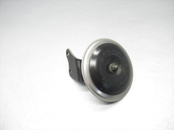 C2R5-1109 スズキ バンディット250 後期 ホーン クラクション 純正品 【GJ77A-113*** 97年式 GSF250-V 動画有】拍卖