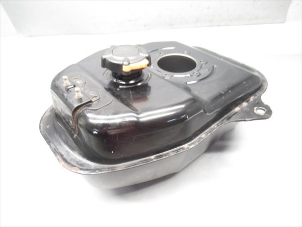 C2R5-1117 ヤマハ GEAR / ギア 燃料タンク フューエルタンク 純正品 【UA06J-212~ 2010年式 動画有】拍卖