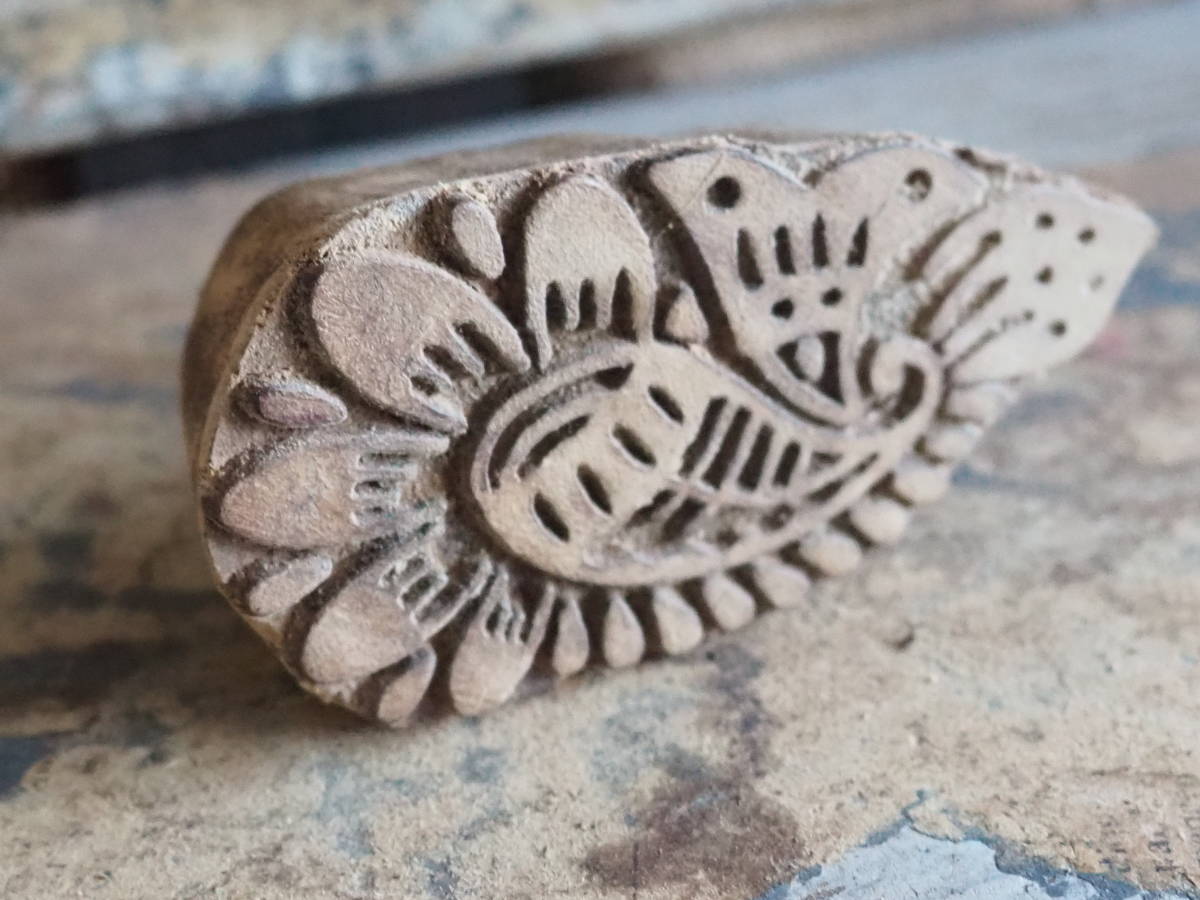 【インド更紗の小さな版木X】1940s木彫スタンプ古道具アンティーク木版インテリア骨董古布サリー古美術プリミティブ古木シャビー印刷額縁拍卖