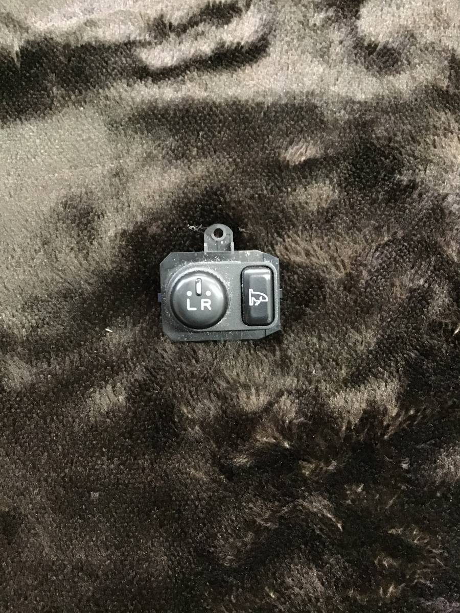 ⑩ L375S ダイハツ タント 電動ミラースイッチ拍卖