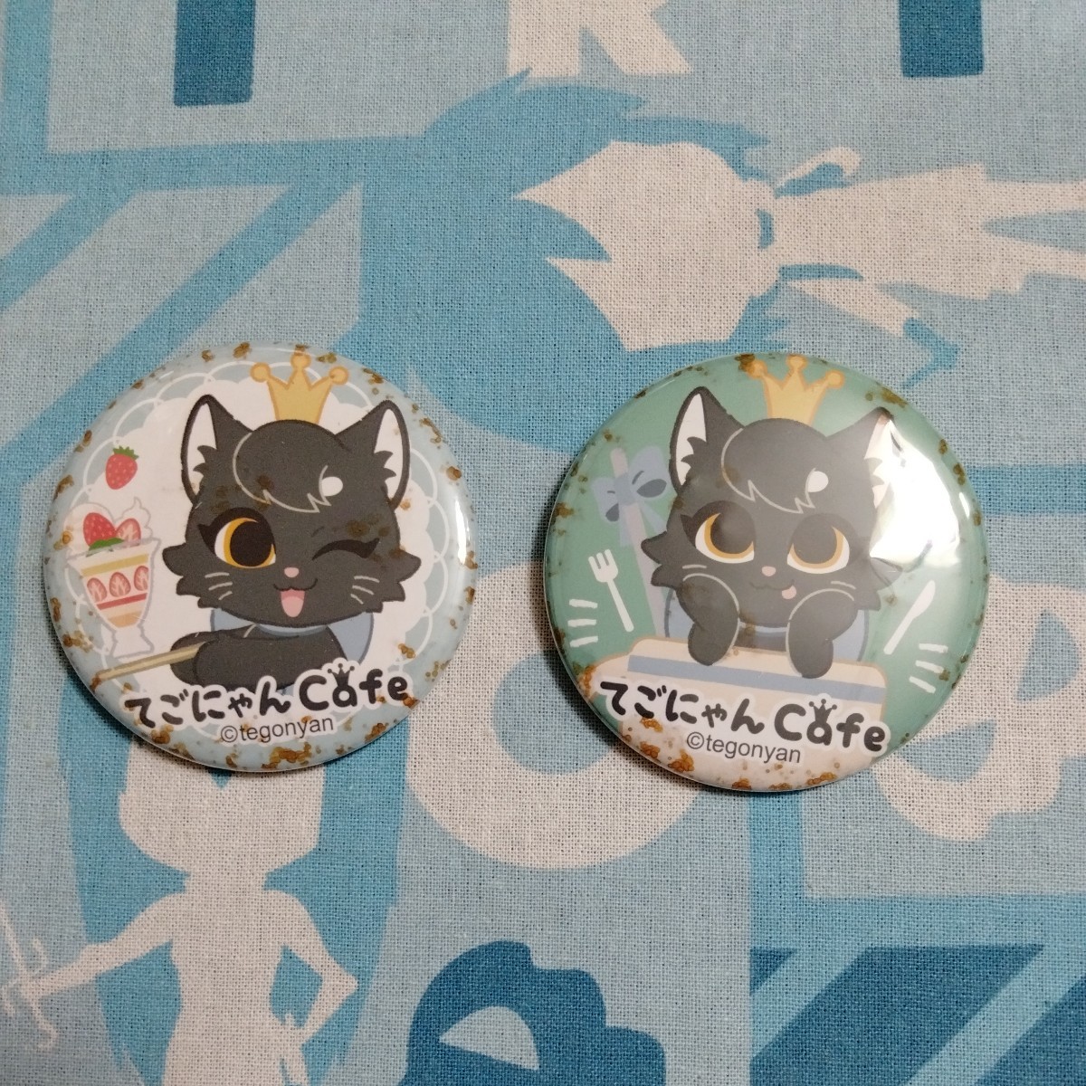 手越祐也 てごにゃん CAFE カフェ 缶 バッジ 2種セット 未使用品 青裏面微傷あり マスコット キーホルダー拍卖