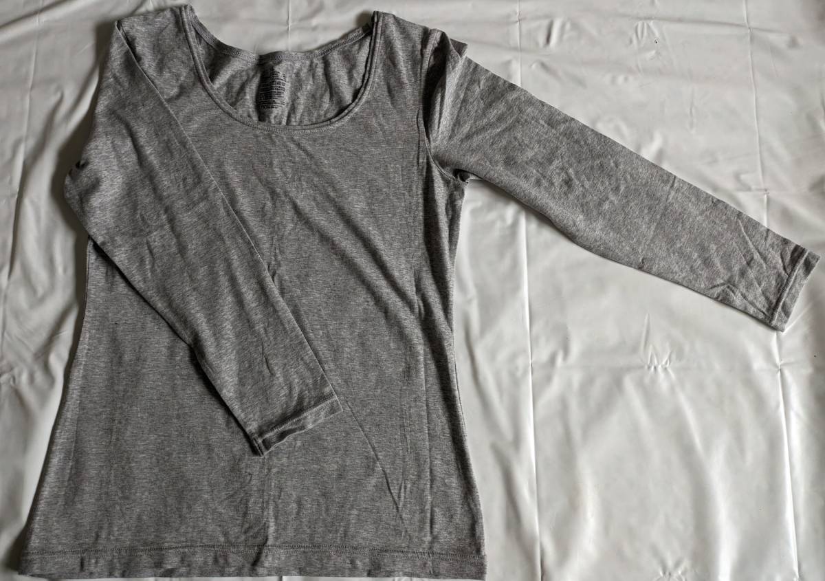 未使用 アースミュージックアンドエコロジー? レディース 長袖トップス インナー 重ね着 伸縮 グレー 着丈57 身幅44 大きい XL拍卖