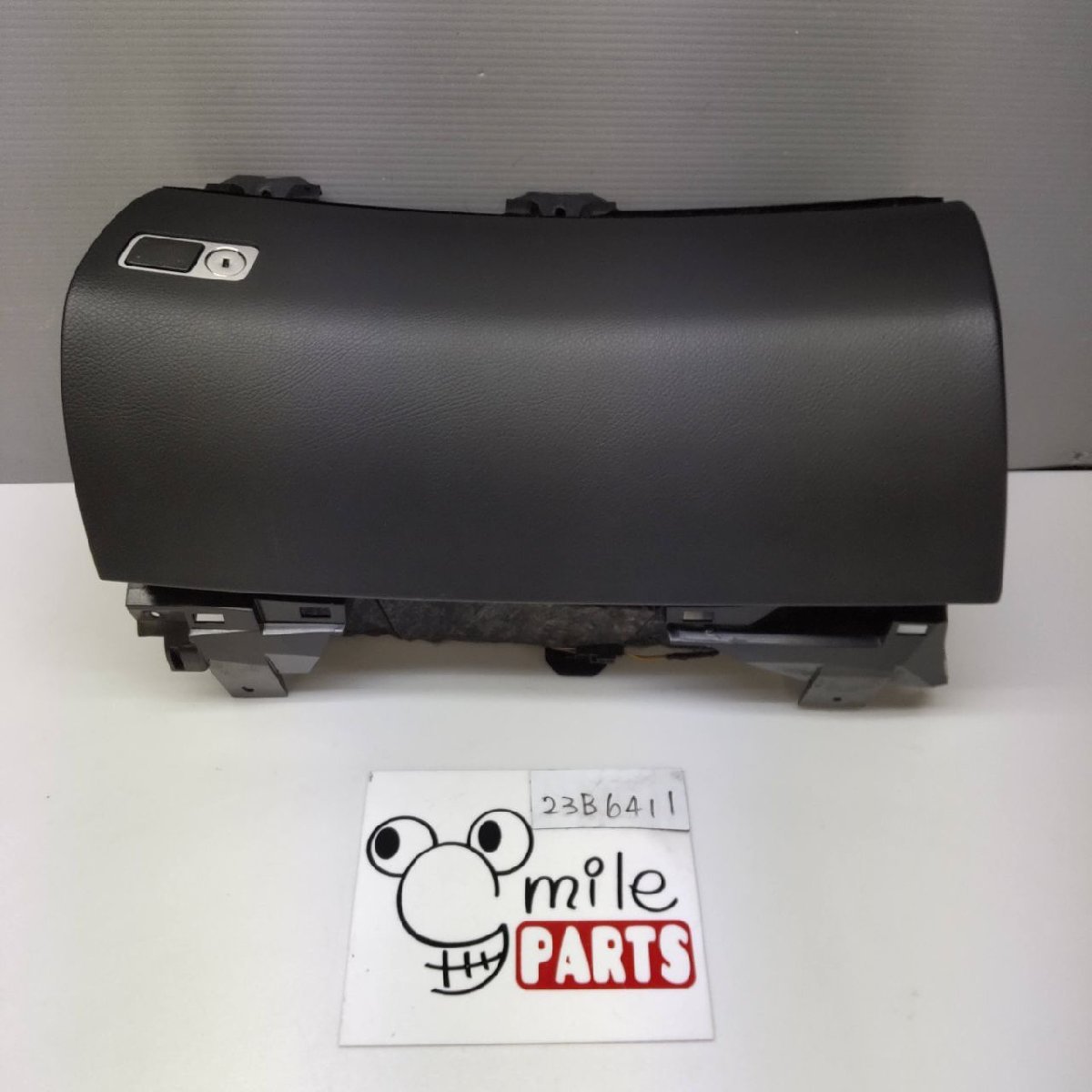 221171 ベンツSクラス 純正 グローブボックス 2X1-2-3/23B6411*同梱不可拍卖