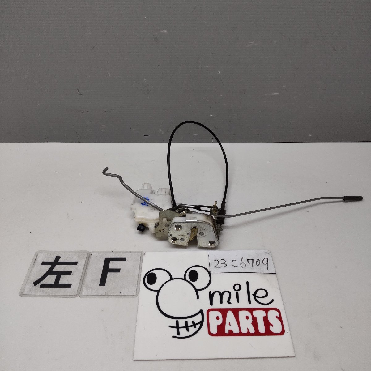 RC2/RC1 R2 純正 左フロントドアロックソレノイド 1D3-21-4/23C6709*同梱不可拍卖
