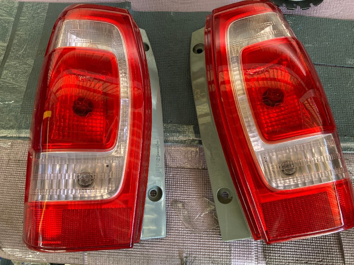ダイハツ タントエグゼ L455S テールランプセット 6256拍卖