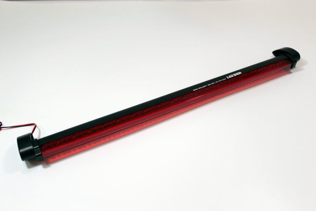 汎用60連LEDハイマウントストップランプ ハイマウントストップランプLED 後方の安全確保に ライト 汎用 60連 highmount lamp拍卖