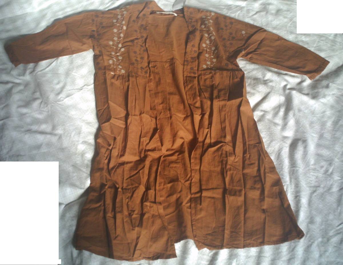 ★as know as アズノウアズ インド綿 花刺繍 ガウン キャメル フリー 新品★★拍卖