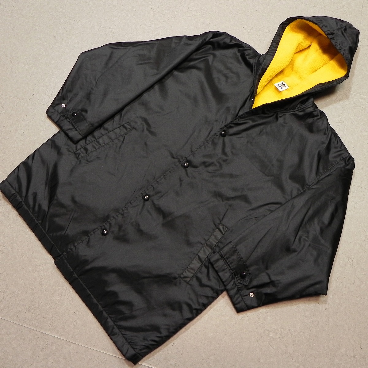 80s 90s アディダス ヴィンテージ デサント製 ベンチコート M 黒 ブラック フード付き ★e拍卖