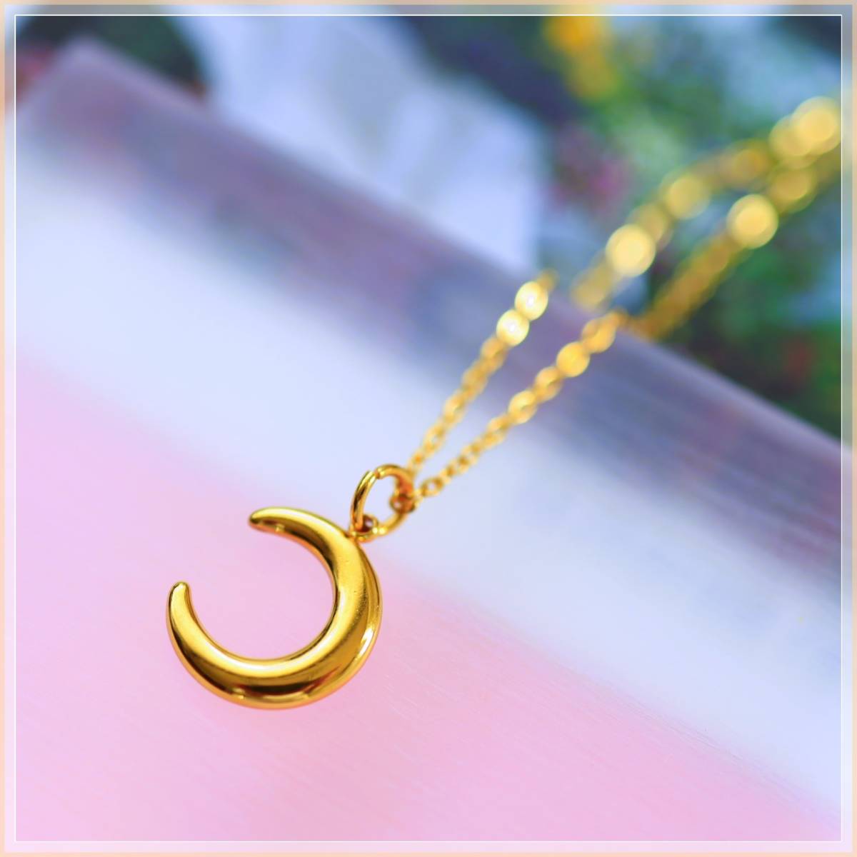 N7900/三日月ネックレス オールステンレス クレセント ムーン ルナ ステンレスチェーン ゴールドカラー 金色 宇宙 男女ペアもおすすめ拍卖
