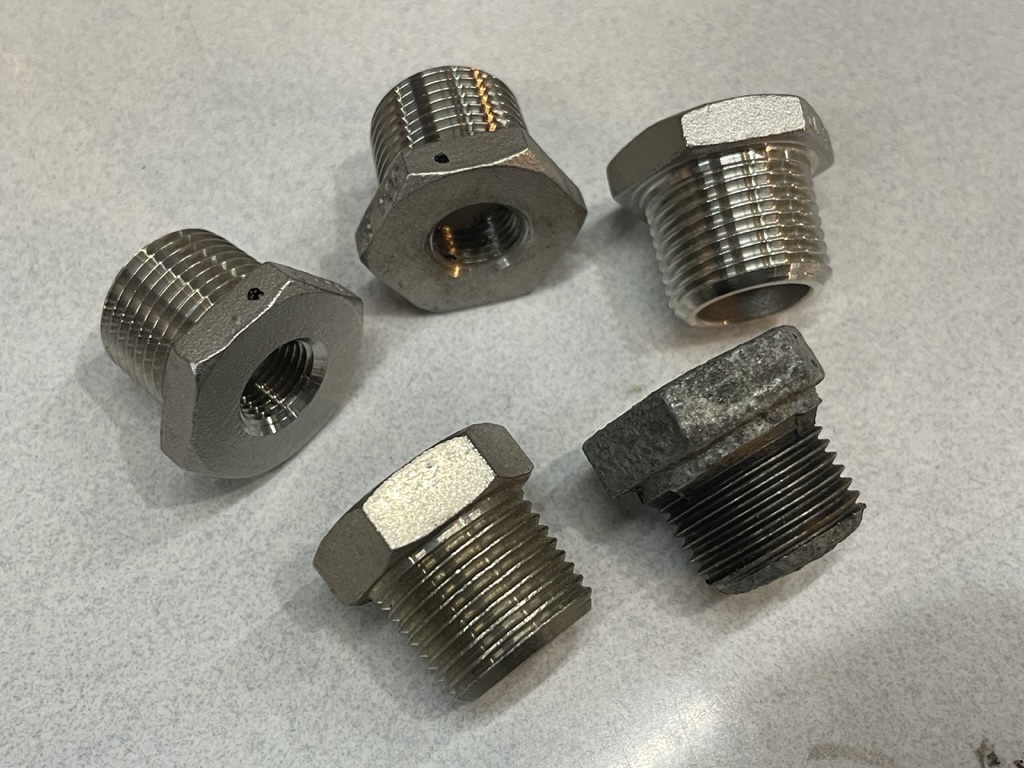 エアサスジョイント 1/8PTメス-3/8PTオス 4個拍卖