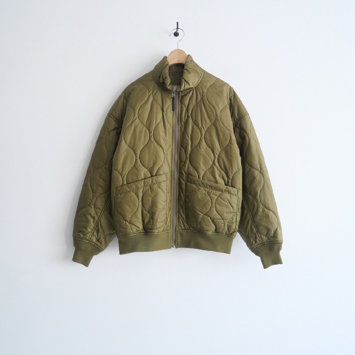 2022AW / WOOLRICH ウールリッチ / DIAMOND INSULATION BOMBER / WJOU0116 ブルゾン / 2301-0586拍卖