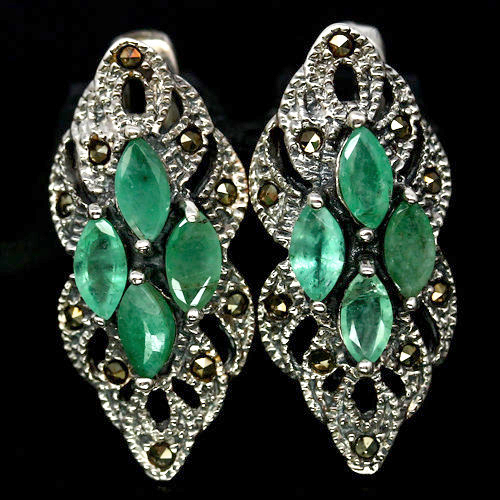 ザンビア産・天然エメラルド純銀ピアスAJ拍卖