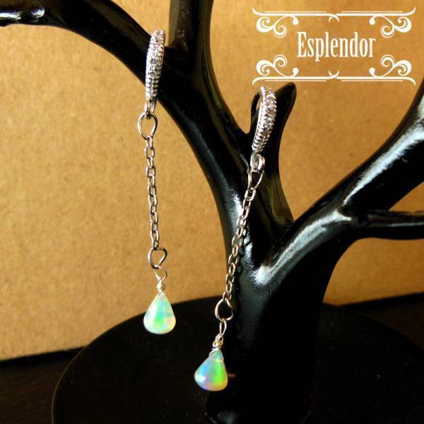 エチオピア産・ドロップ型オパールピアスC拍卖